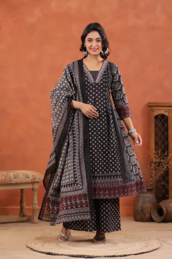 Tanyaa P 286 Cotton Printed Fancy Kurti Bottom With Dupatta