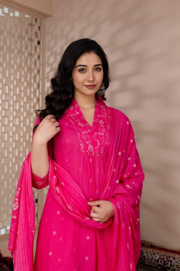 Tanyaa P 370 Cotton With Neck Work Kurti Bottom With Dupatta