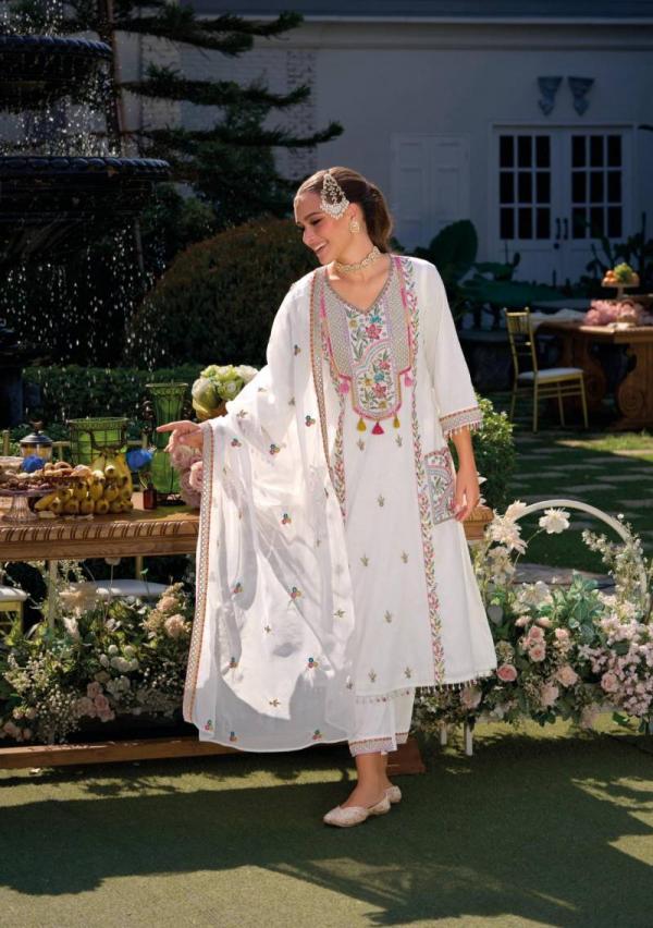 Kailee Shaili Cotton Thread Work Kurti Bottom With Dupatta