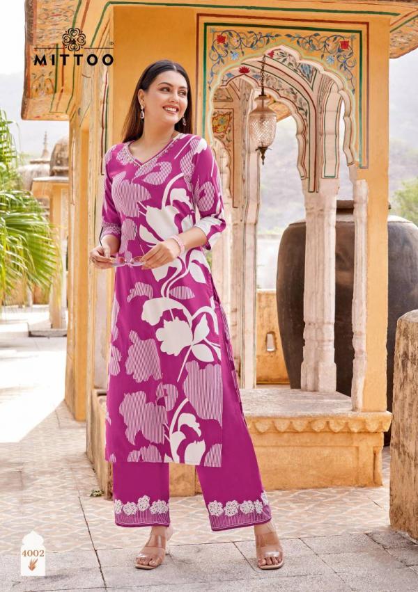 Mittoo Naisha Rayon Printed Kurti With Bottom
