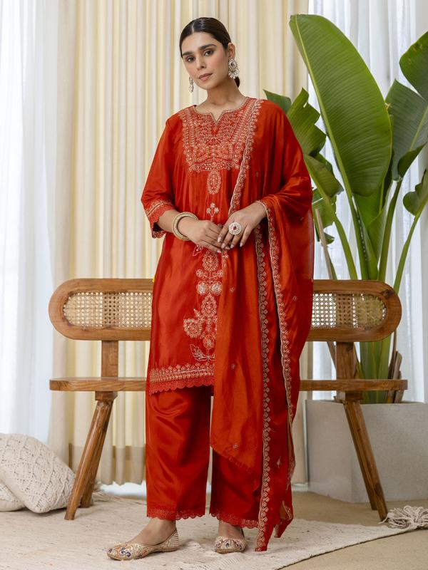 VP 9815 R Sindoori Noor Embroidered Kurta Set