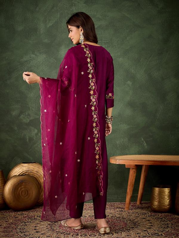 VP 9736 P Purple Women Floral Embroidered Regular Kurta with Trousers & With Dupatta
