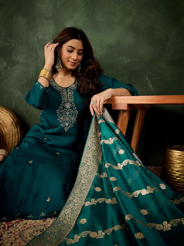 VP 9732 G Women Kurta and Pant Dupatta Sets Viscose Rayon Fabrics with Embroidery Handwork