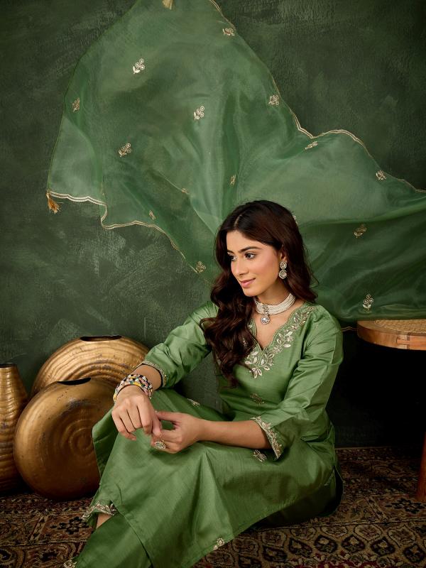 VP 9731 P Qaushi Women Kurta and Pant Dupatta Sets Silk Blend Fabrics with Embroidery