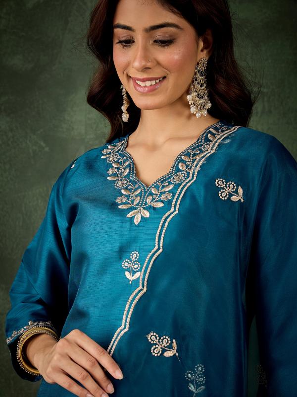 VP 9731 T Jhilmil Women Kurta and Pant Dupatta Sets Silk Blend Fabrics with Embroidery