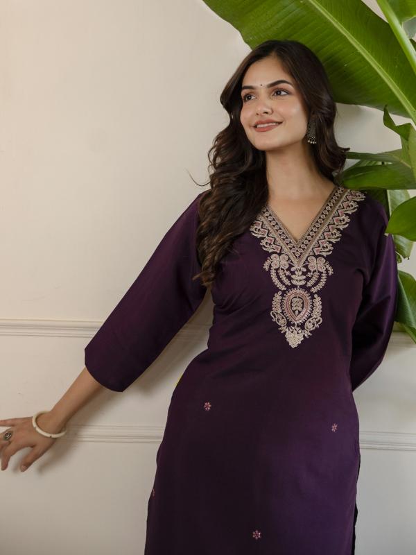 VP 9891 P Women’s Viscose Roman Silk Floral Embroidery Motif Straight Kurta Design