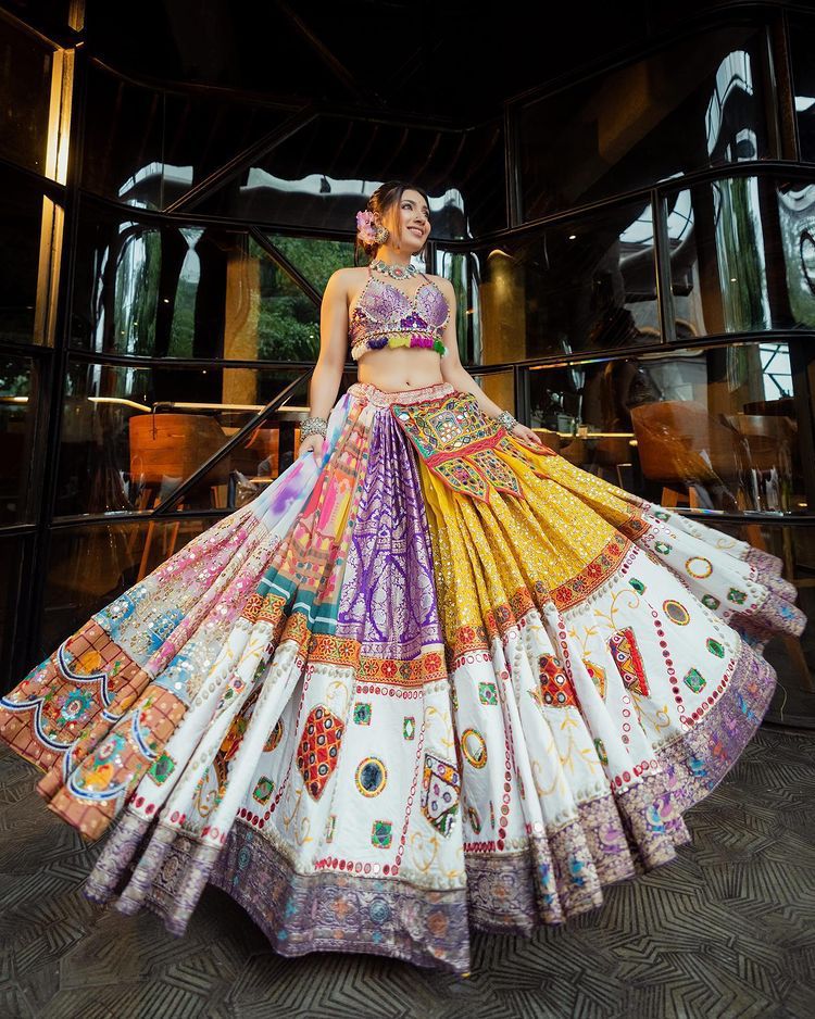 Wedding Wear Machine Heavy New Designer Lehenga Choli, With Blouse Piece at  Rs 2800 in Surat