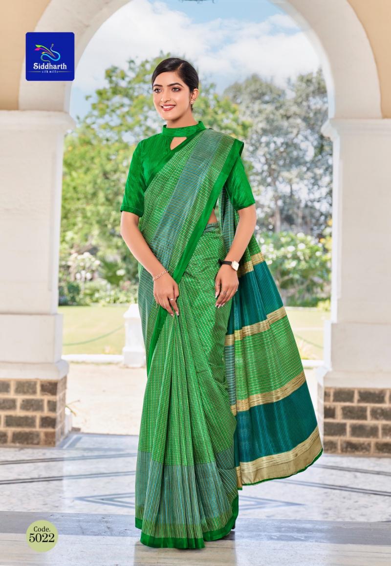 The Majestic Mysore Silk Saree: A Tale of Royalty and Craftsmanship -  Sanskriti Cuttack