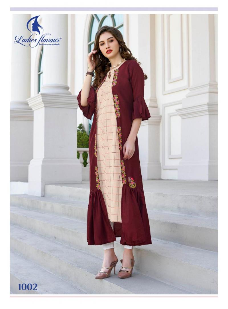 Half Sleeve Ladies Frock Style Designer Kurtis at Rs 595 in Surat | ID:  2849427201730